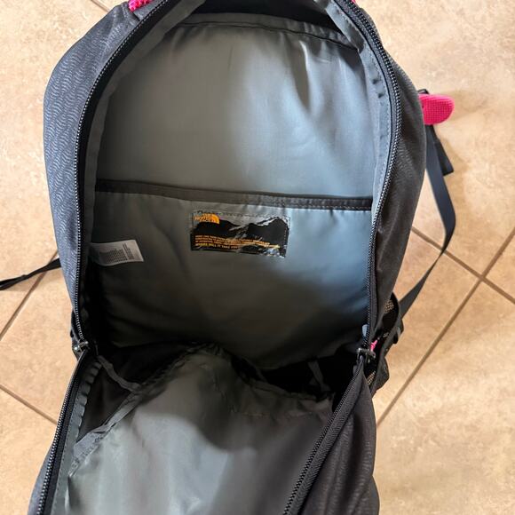 The North Face Padded Laptop Flexvent Vault Backpack Black/Pink main image 6